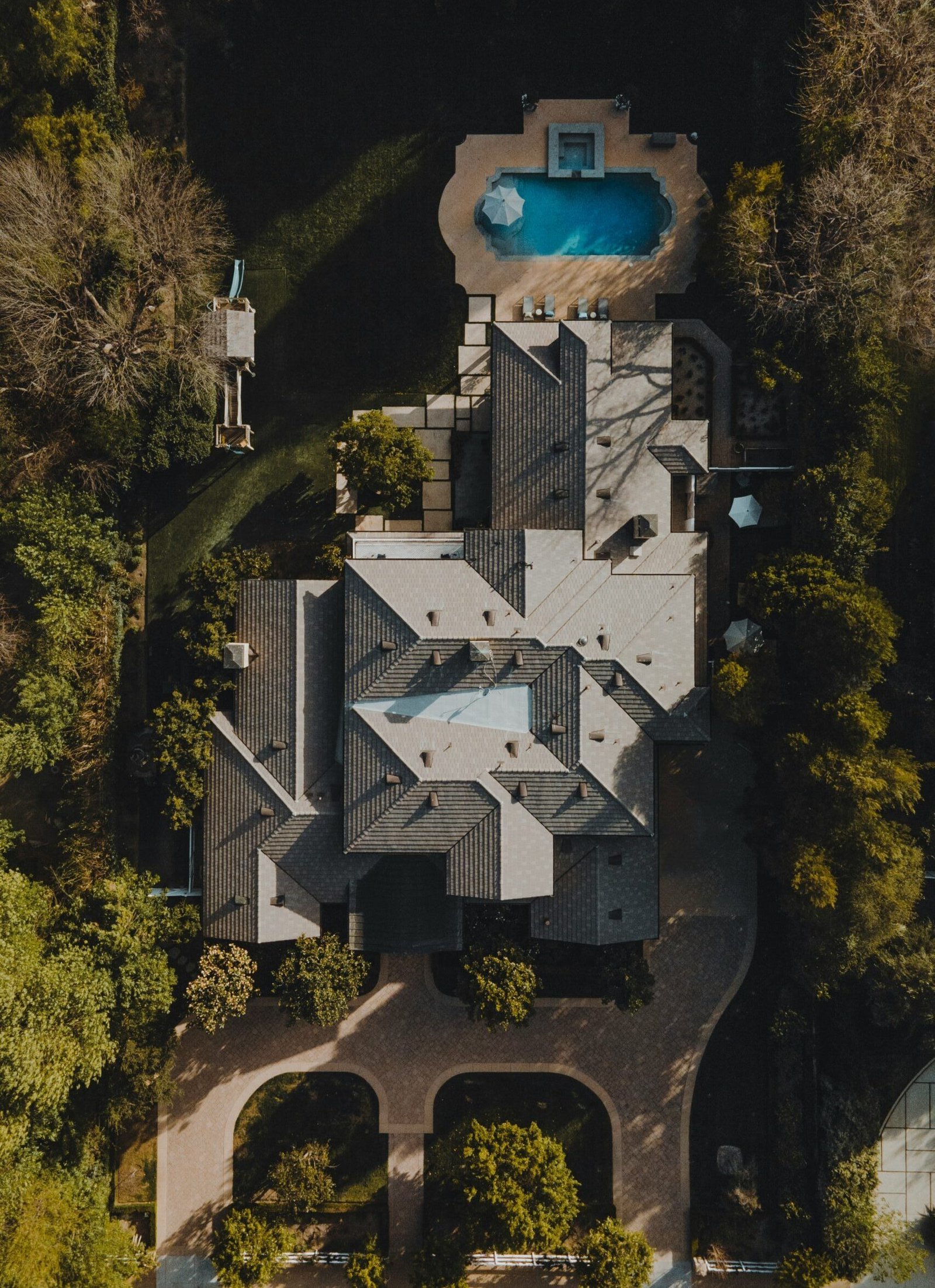 LEWICON_Property Management